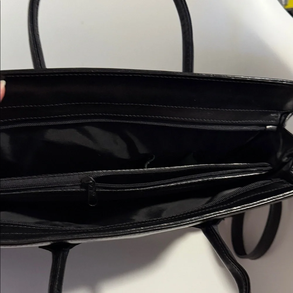 Elegant Black Leather Briefcase Messenger Laptop Executive bag shoulder strap